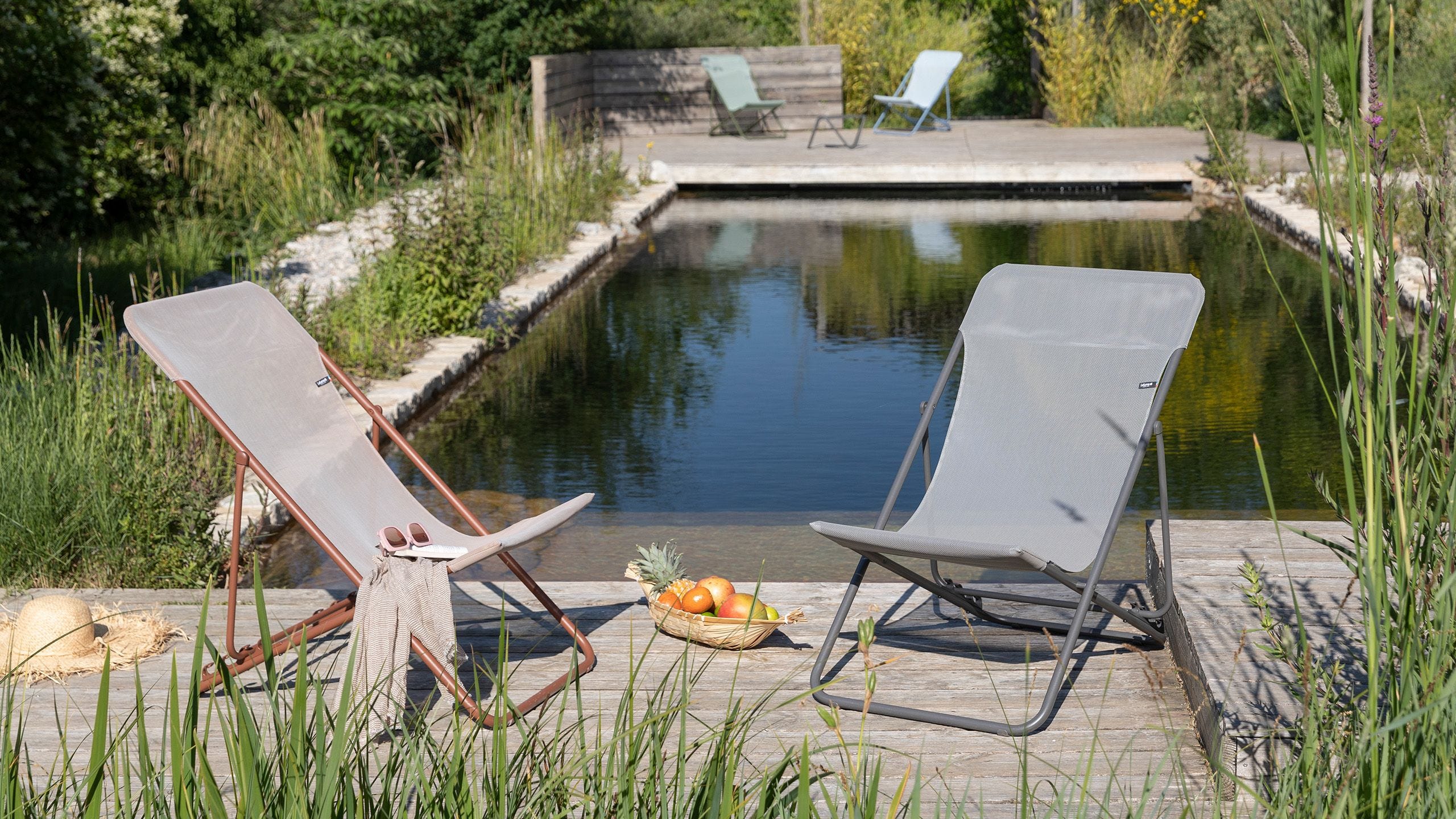 Welches Material sollte man für witterungsbeständige Gartenmöbel wählen?